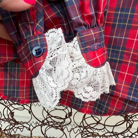 VTG Ms. Sero Red Poplin Christmas Plaid Ruffle Lace L/S Button Up Blouse Size 10 - Picture 3 of 7